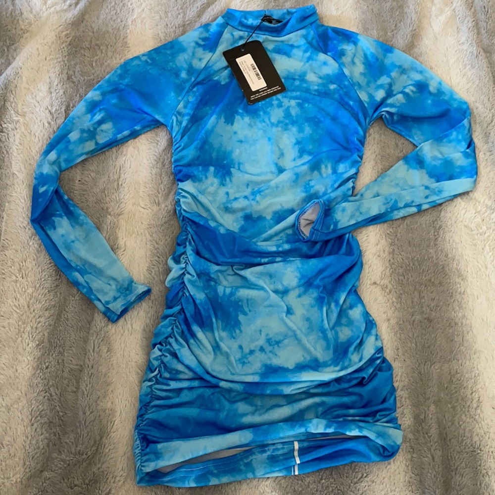 Long sleeve tie dye blue dress